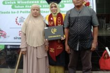 Lulus dari Poltek Simas Berau Coal Tahun 2023, Rheina Ningrum Siap Hadapi Tantangan Kerja