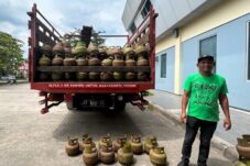 Warga Tanjung Redeb Keluhkan Harga Gas “Melon” Naik Lagi