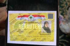 Marhana Kantongi KTA Golkar, Peluang Maju Lewat Golkar Terbuka Lebar