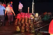 Kapal Pembawa Tabung Elpiji Meledak, 2 ABK Terluka Serius