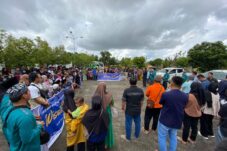 217 Anak Yatim Diajak Wisata Belanja Baju Lebaran oleh PT PAMA di Adji Dilayas