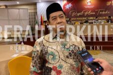 Belum Lama Direnovasi Atap Gedung DPRD Sudah Bocor