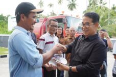 Kunker ke Berau, Pj Gubernur Tinjau SPBN dan Pemecah Ombak di Biduk-Biduk