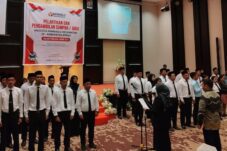 Dilantik, Bupati Berau Minta 39 Panwascam Bekerja Secara Baik