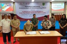 Cetak SDM Berkualitas, Poltek Simas Coal – Pemkab Berau Teken MoU Kerja Sama