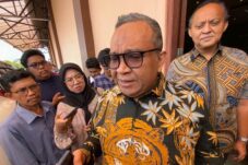 Wamenaker: Tak Boleh Definisikan Tenaga Kerja Lokal, Adanya Naker WNI