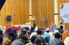 Halalbihalal di Maratua, Bupati Beber Capaian Pembangunan SDM dan Infrastruktur Pemerintah