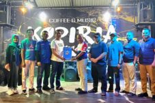 Demokrat ‘Jodohkan’ Sri Juniarsih dan AW