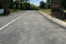 Proyek Pengaspalan Jalan Kampung Semurut Rampung