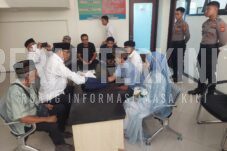 Tersangka Pencurian Nikahi Pujaan Hati di Ruang Tunggu Tahanan, Acara Digelar Sederhana