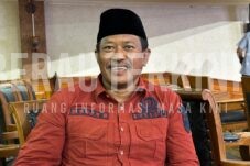 DPRD Kutim Dorong Pembangunan di Kampung Sidrap Meski Sengketa Masih Berlanjut
