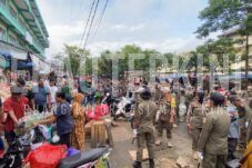 Pemkot Balikpapan Tertibkan PKL di Pasar Pandansari