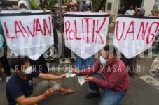 Warga Bumi Batiwakkal Masih Permisif Terhadap Money Politic