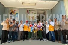 Pulang ke Berau Naik Travel, Atlet Kriket Bumi Batiwakkal Disambut Bak Pahlawan