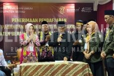 Petahana Harus Serahkan Berkas Cuti Sepekan Sebelum Ditetapkan Sebagai Paslon