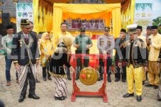 Resmi Dibuka, Abut Bassar Ke-3 Masyarakat Adat Kesultanan Gunung Tabur Dilaksanakan 17 Hari