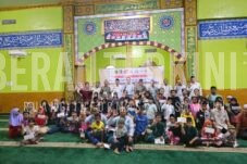 Karyawan PAMA BRCG Salurkan Sedekah Bagi 91 anak Yatim Piatu di 4 Kampung
