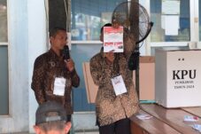 Golput Tinggi, Ketua KPU: Nama Dalam Undangan Tak Ditemukan Alamatnya