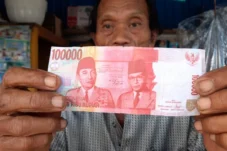 Uang Palsu Berauterkini