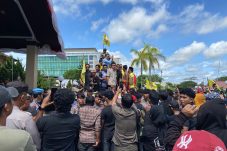 Ikuti Keinginan Masyarakat, Perumda Batiwakkal Pastikan Kenaikan Tarif Air Bersih Dibatalkan