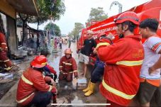 Minim Personel, Petugas Damkar Berau Kewalahan Hadapi Kebakaran Besar