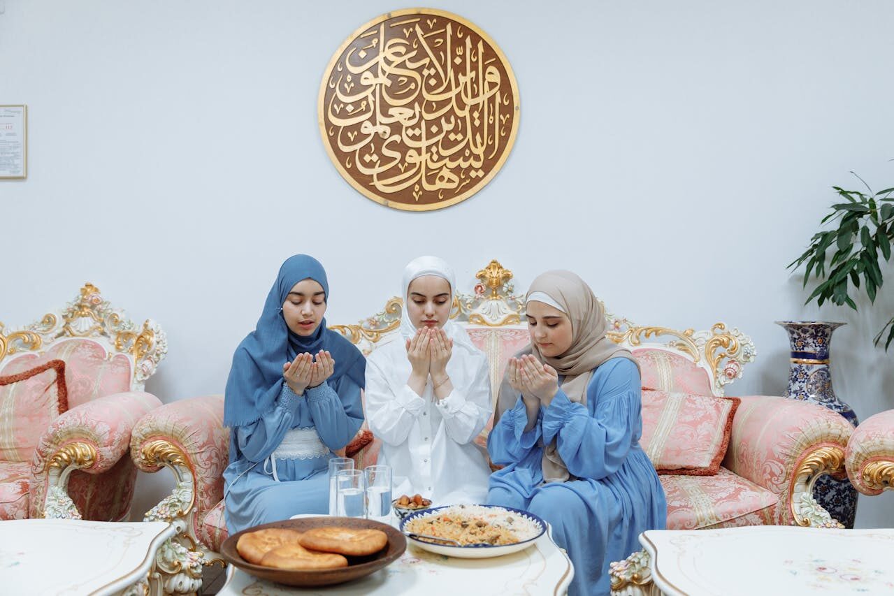 Ini Bacaan Niat Puasa Ramadan Harian dan Sebulan Penuh