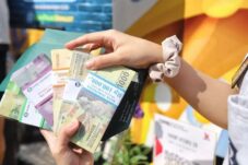 Batasi Penukaran Uang, Bankaltimtara Dorong Transaksi Nontunai