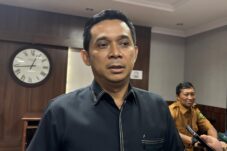 Ketua DPRD Berau Soroti Parkir Liar di Bahu Jalan, Ancam Keselamatan dan Sia-siakan Pelebaran Ruas Jalan