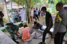 Tinggal Seorang Diri di Kontrakan, Seorang Pemuda Ditemukan Meninggal dengan Bercak Darah