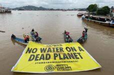 Kembalikan Sungai Mahakam jadi Ruang Hidup Bersama, Seruan XR Bunga Terung di Hari Air Sedunia 2025