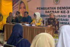 Gelar Sosialisasi Desentralisasi Otonomi Daerah, Syarifatul Sya’diah: Komitmen Kawal Aspirasi