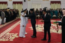 Kaleidoskop April 2025: Sri Juniarsih – Gamalis Dilantik, Dua Periode Pimpin Berau