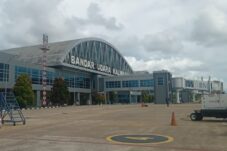 Bandara Kalimarau Berau.