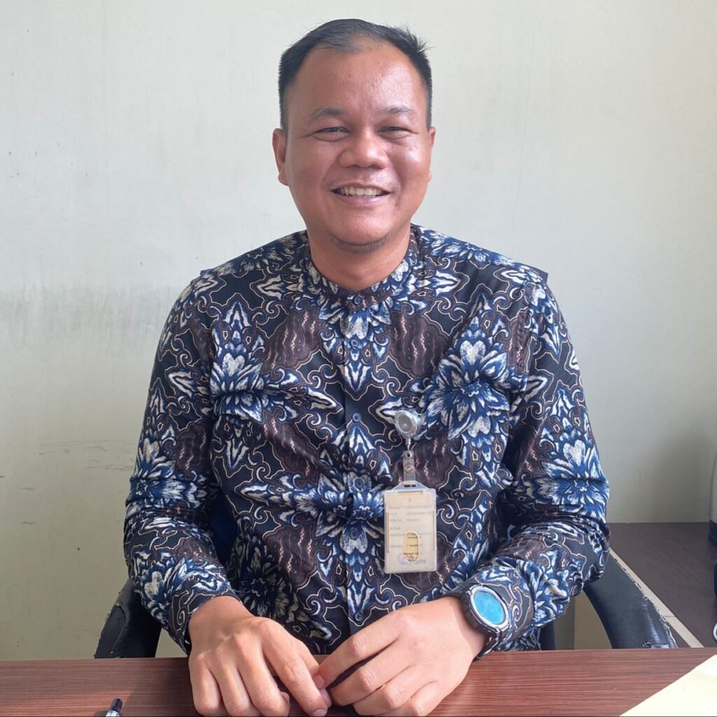 Kepala Bidang Koperasi dan UMKM Diskoperindag Berau, Hidayat Sorang. (Diva)