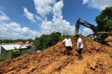 Pakai Dana Pribadi, Ketua Perindo Berau Lakukan Penanganan Darurat Tanah Longsor di Kelurahan Rinding