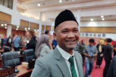 Saatnya Pengusaha Tunjukkan Empati, Anggota DPRD Berau Imbau Bantu Pengecekan Kesehatan Warga Pasca Banjir Segah