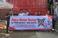Astra Motor Berau Berikan Service dan Busi Gratis Sebagai Bentuk Kepedulian kepada Masyarakat Terdampak Banjir