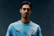 Pemain baru Manchester City Tijjani Reijnders (mancity.com)