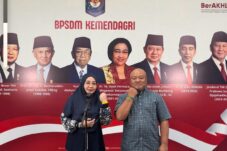 Bupati Sri Dapat Gelang Kuning, Gamalis Hijau Saat Cek Kesehatan Retret Jilid II, Ini Maknanya 