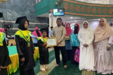 1.135 Santri TPA di Berau Diwisuda, Pengamalan Al-Quran Diharapkan Melekat dalam Laku Hidup Sehari-hari