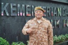 Wabup Berau Gamalis, berseragam loreng IPDN. (Humas)