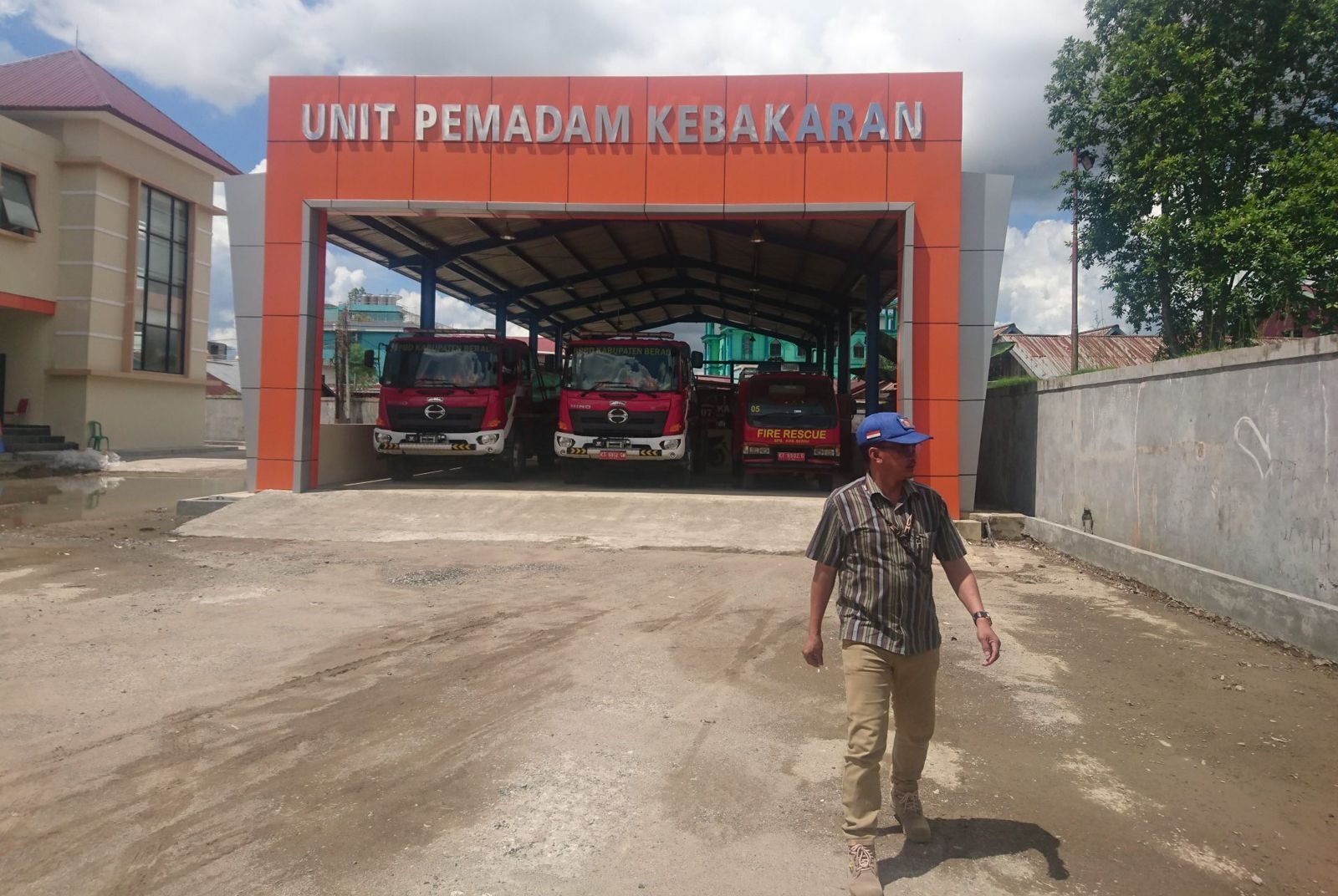 BPBD Berau dan unit pemadam kebakaran yang berada di Jalan H Isa I, Tanjung Redeb.