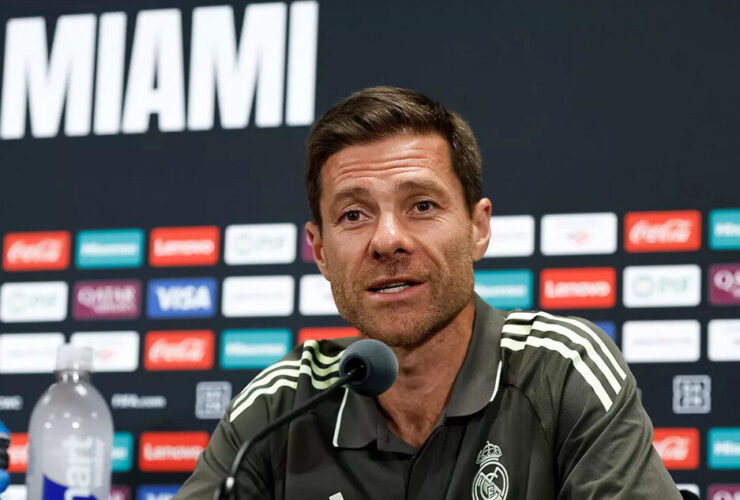 Polemik Ruang Ganti Madrid, Sejak Era Xabi Alonso sampai Arbeloa: Tekanan Jelang El Clasico
