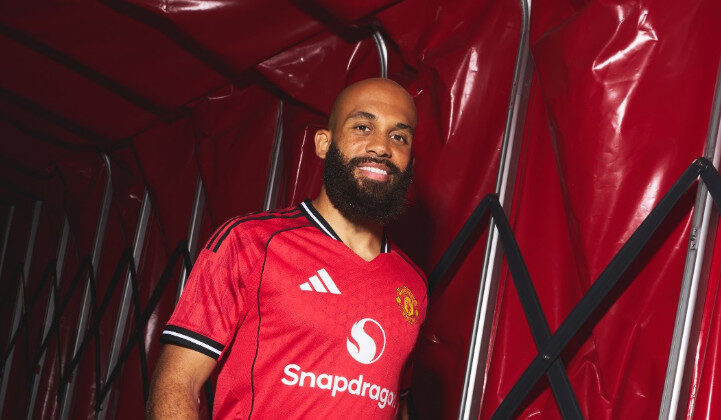 Bryan Mbeumo resmi berseragam Manchester United