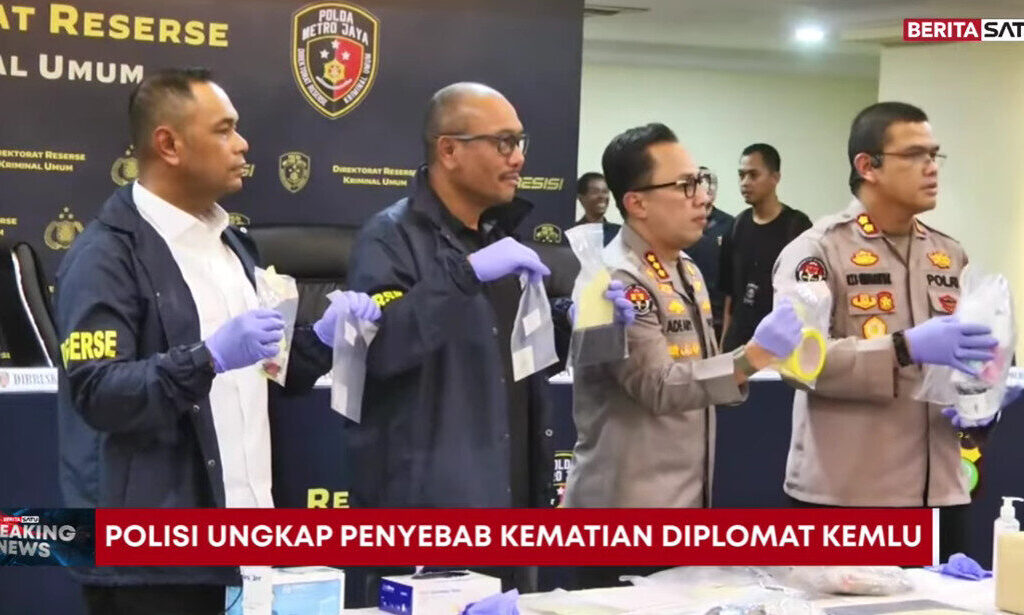 Polda Metro Jaya umumkan penyebab kematian diplomat muda Kemlu Arya Daru Pangayunan