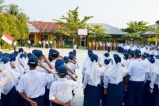 Ilustrasi siswa SMP.