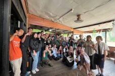Acara pameran seni Eskapade Utopia yang diinisiasi komunitas Tepian Kolektif.