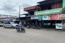 Kondisi terkini lokasi penangkapan terduga teroris di Jalan Milono, Tanjung Redeb, Berau