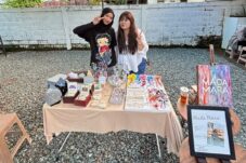 Renata Andini Pangesti dan Amnil Izza dengan brand Madamara saat mengikuti bazar beberapa waktu lalu.