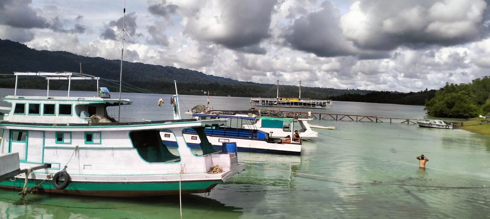 Suasana di sekitar laut Kecamatan Biduk-Biduk. (Sulaiman/BT)